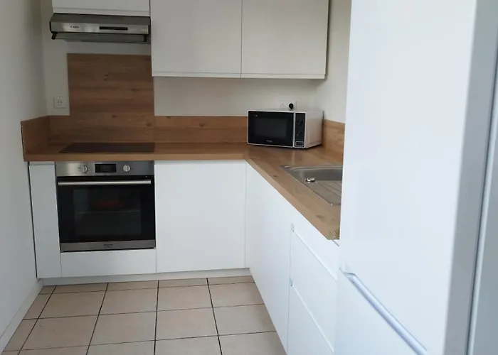 Traversant 2 Apartment *